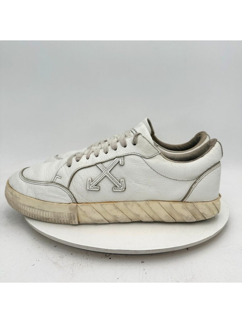 Off-White Vulcanizer Low Top Men Size EU 45 US 11 White Leather Casual Shoes